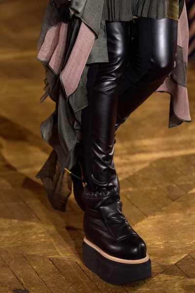 Look 73